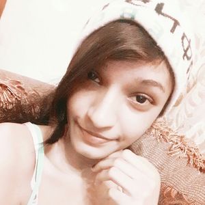 Meet your Posher, Cindy